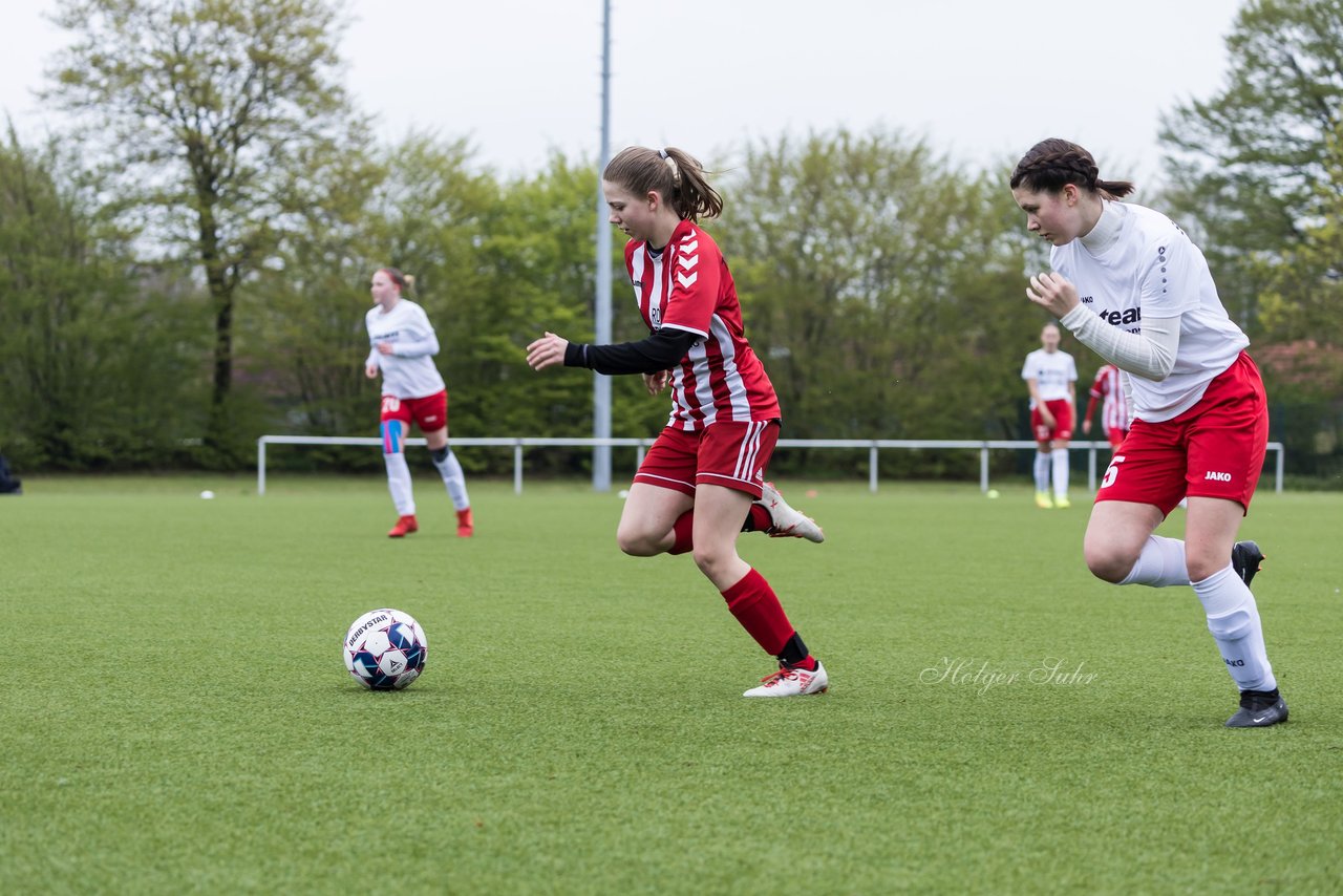 Bild 133 - wBJ SV Wahlstedt - TuS Tensfeld : Ergebnis: 0:0